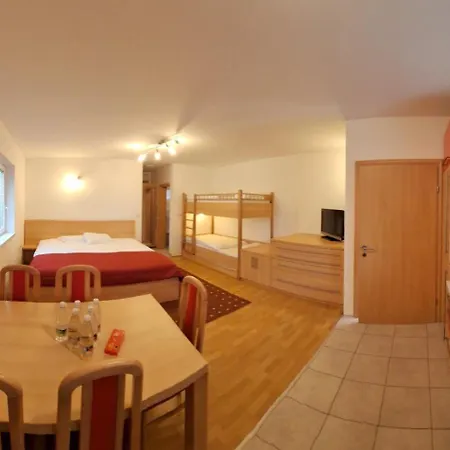 Apartment Seka *